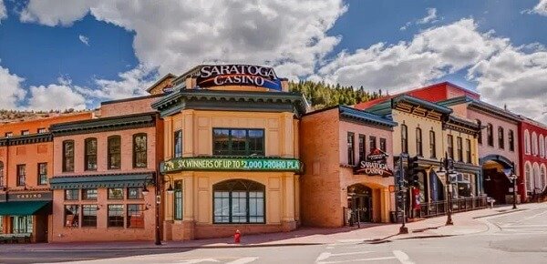 black hawk casino colorado blackjack